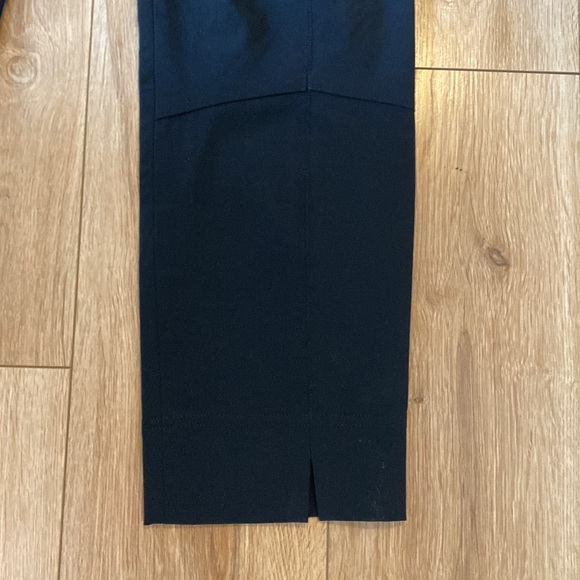 Rafaello Rossi ‘Penny’ 6/8 Black Pants; Size 6 - Picture 6 of 16